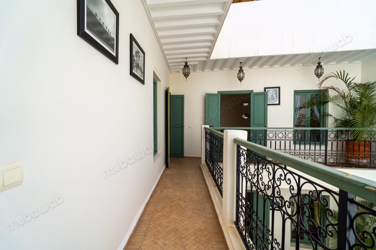 Charming Riad 5 Bedrooms Riad Laarous