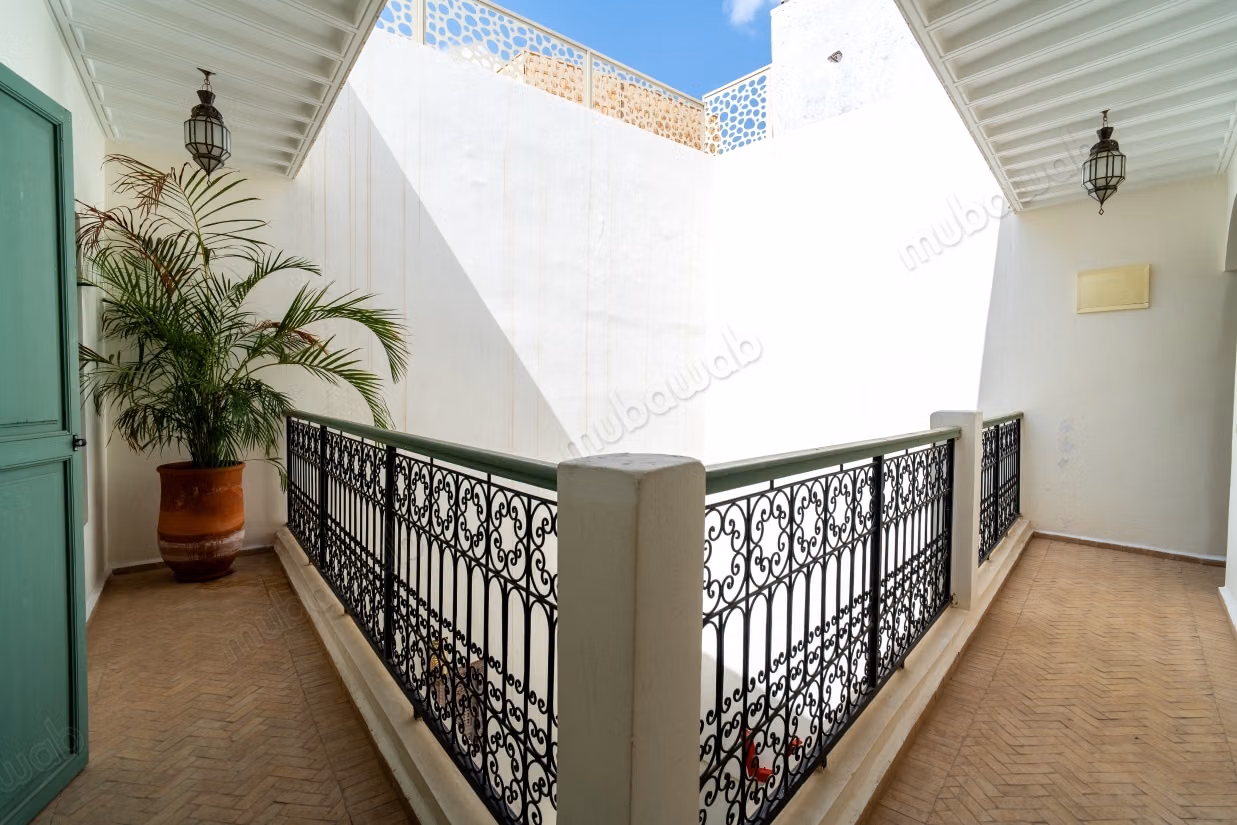 Charming Riad 5 Bedrooms Riad Laarous