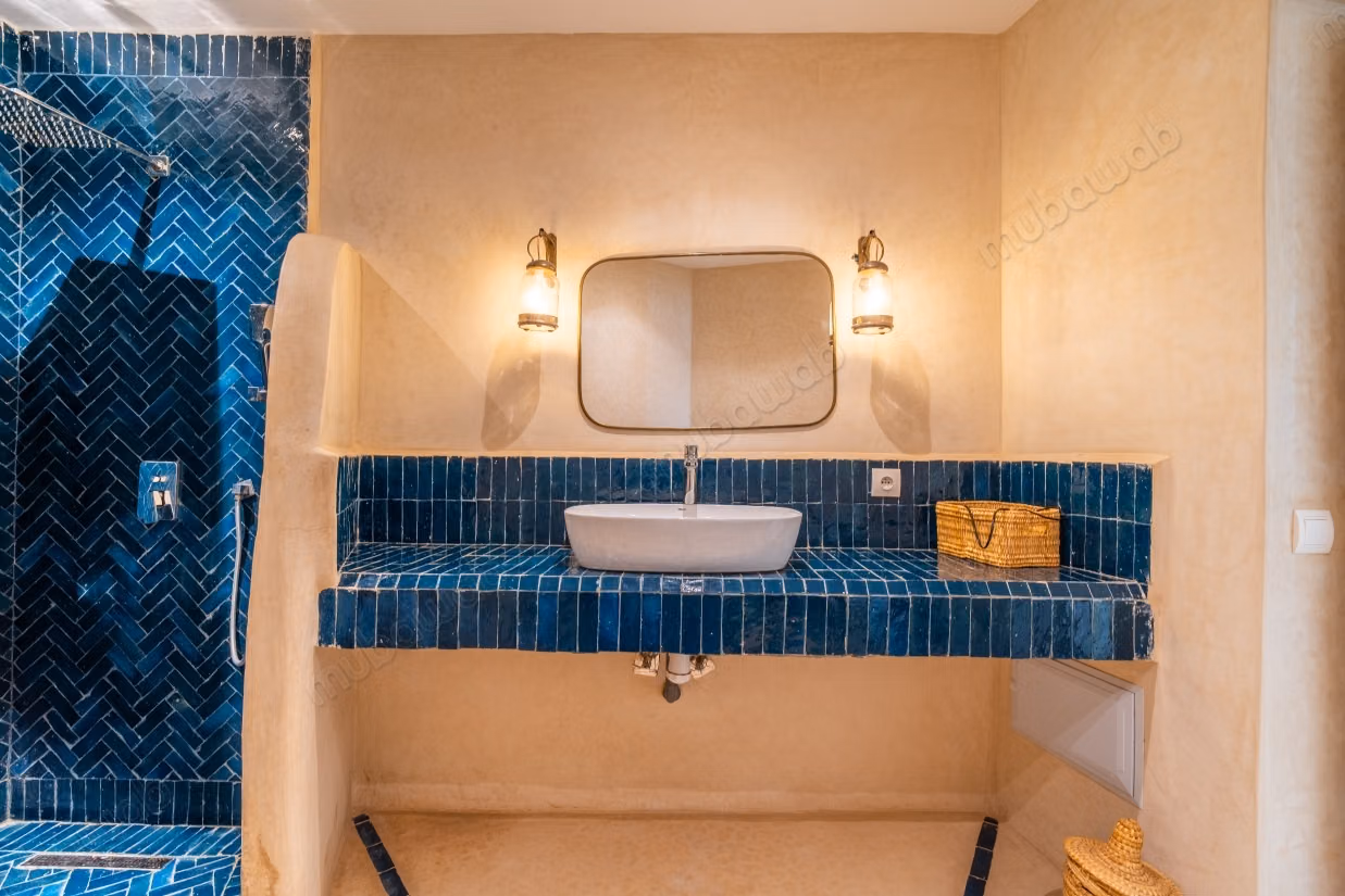 Charming Riad 5 Bedrooms Riad Laarous