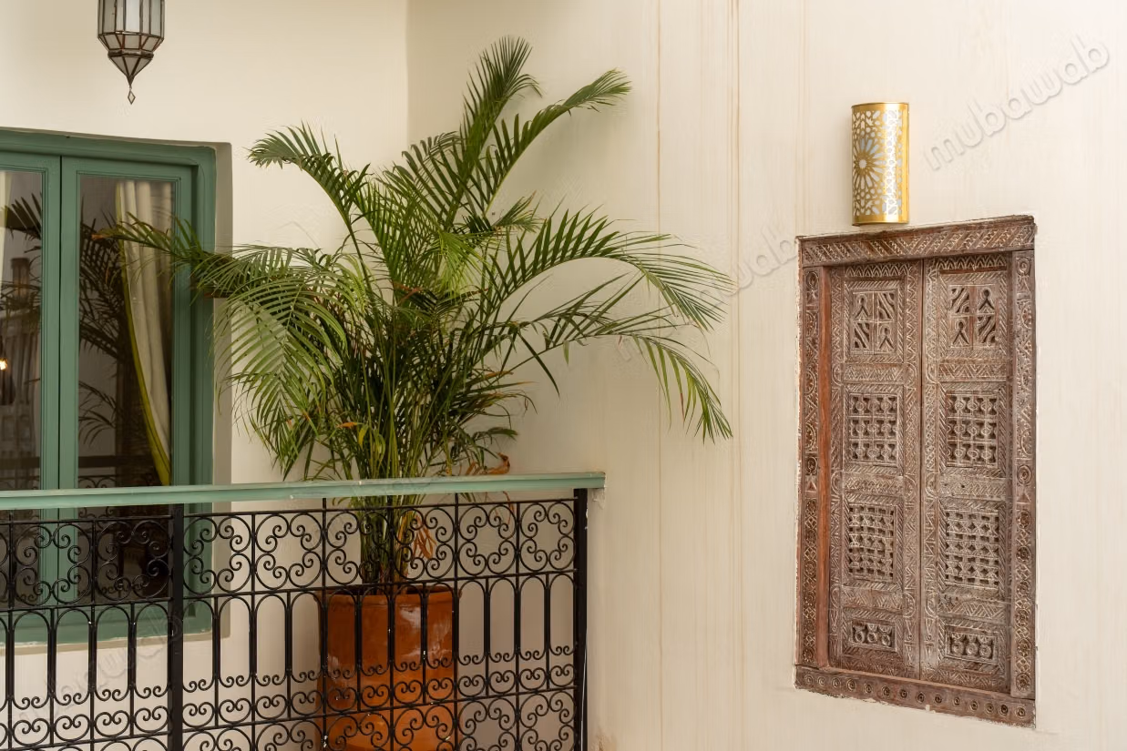 Charming Riad 5 Bedrooms Riad Laarous