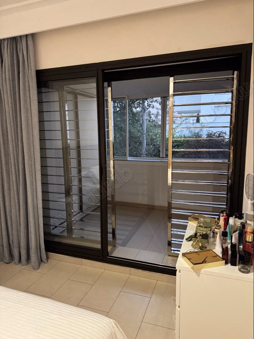 Selling apartment in Casablanca Finance City. 3 large rooms. Garden and terrace