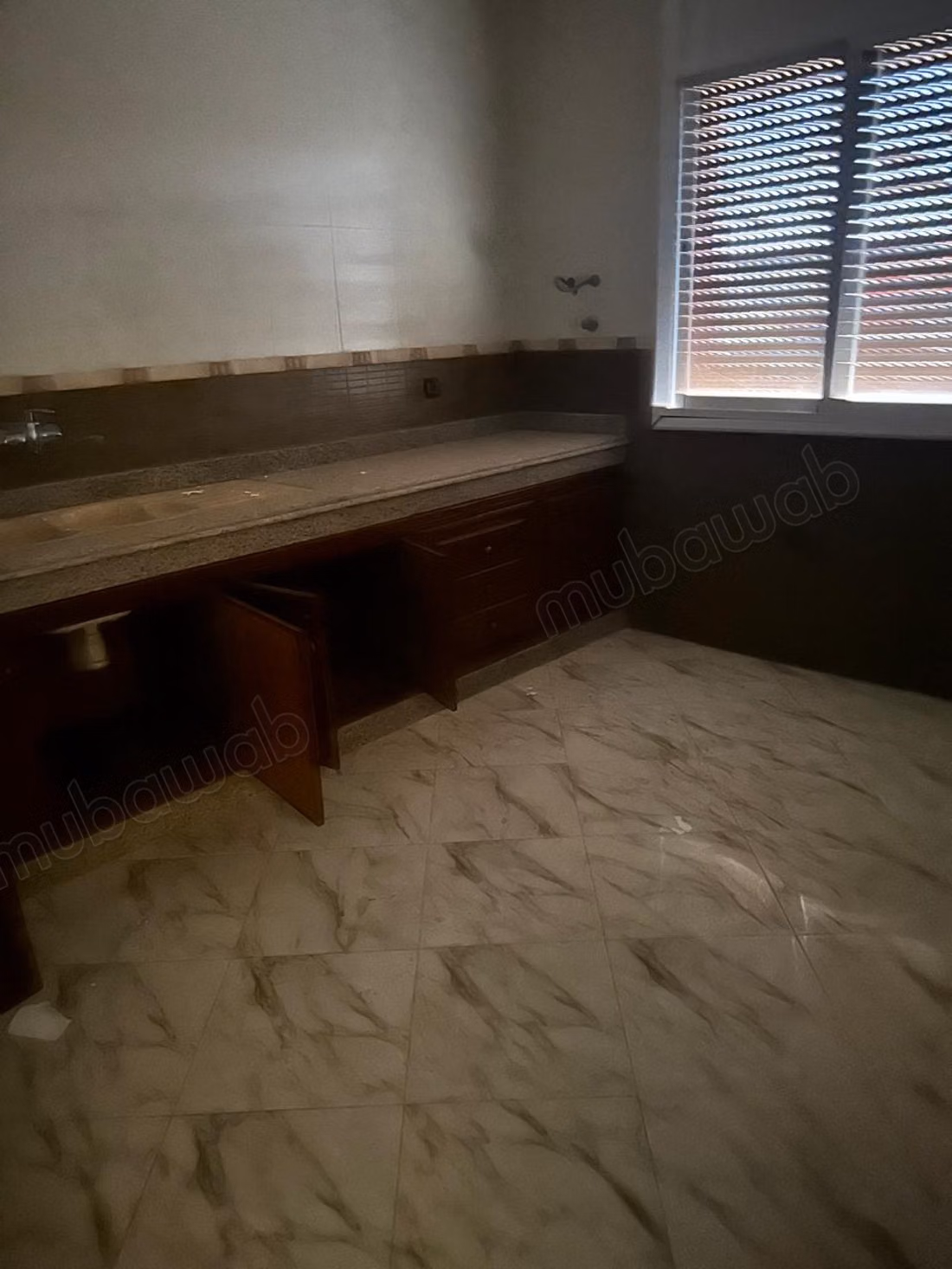 Edificio con appartamenti in vendita a Kenitra