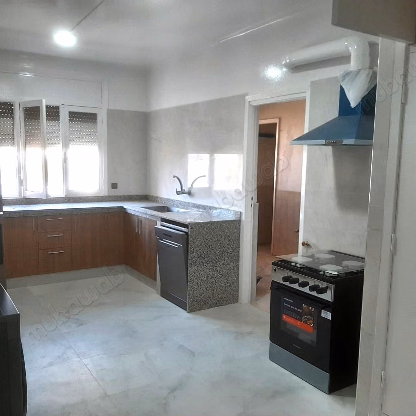 Apartment for rent Gauthier triple living room 4 bedrooms garage