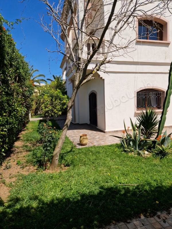 Ideally Located Villa