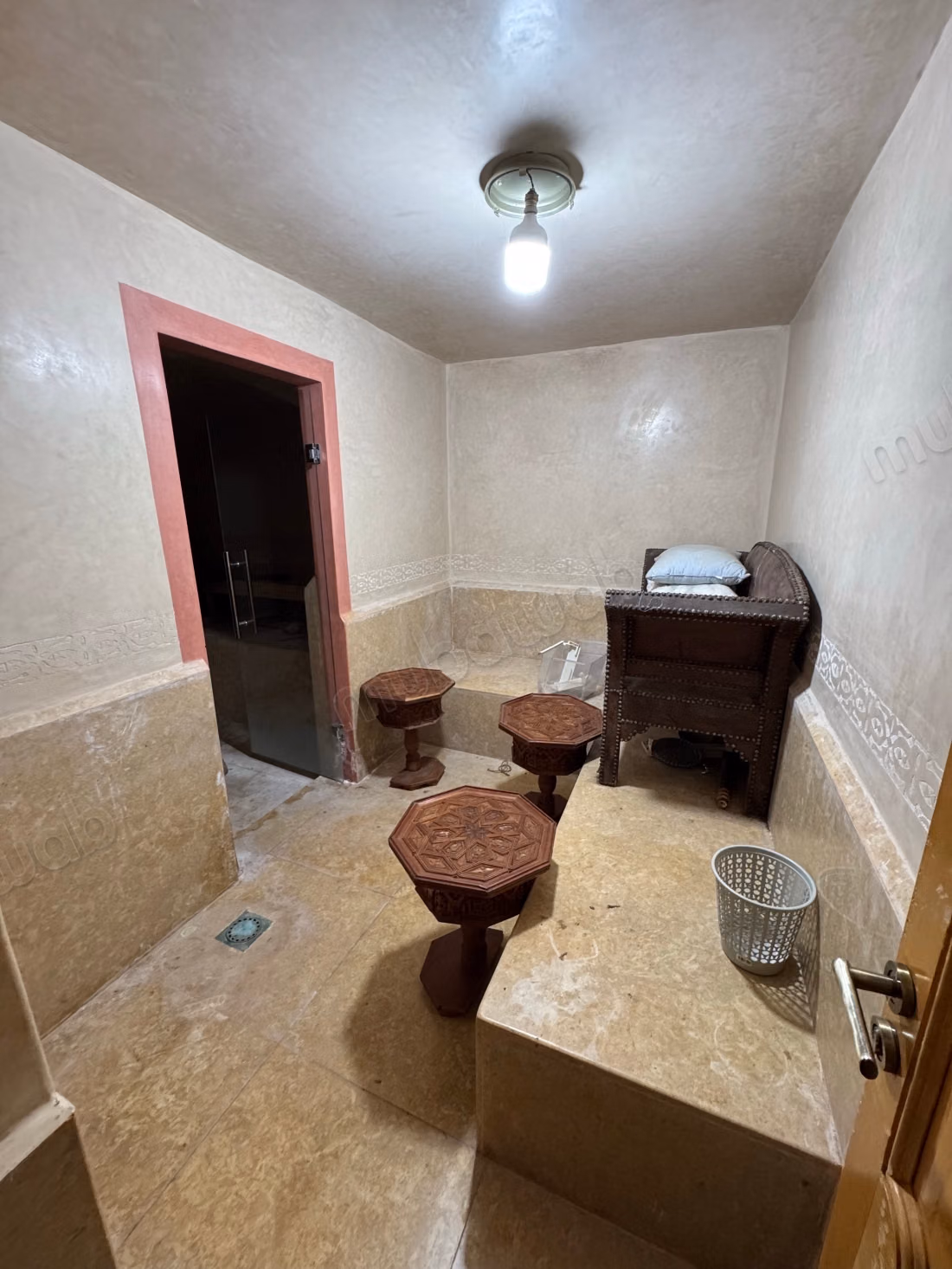 Magnifique villa à louer à Agdal. 6 pièces confortables. Meublé