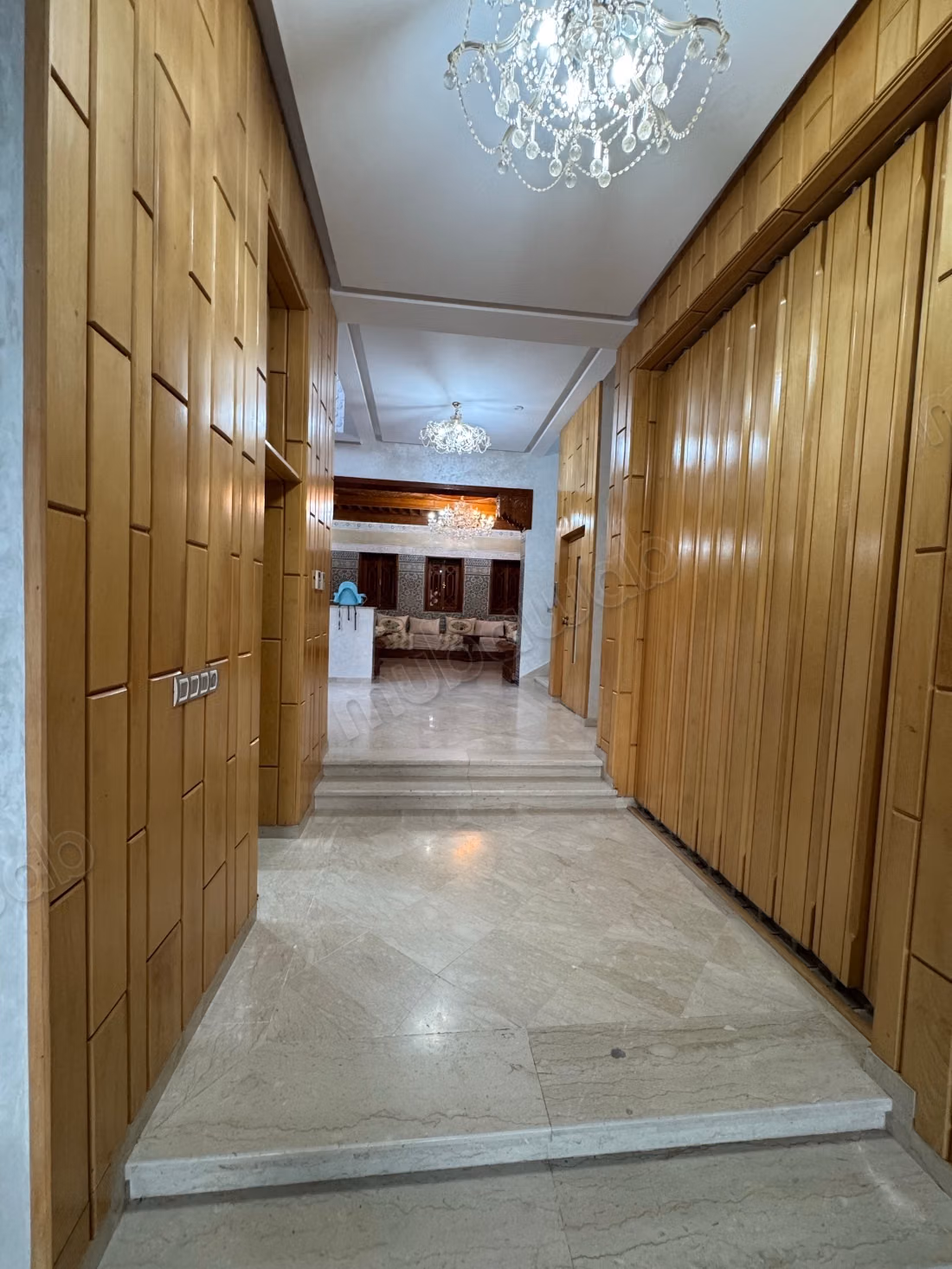 Magnifique villa à louer à Agdal. 6 pièces confortables. Meublé