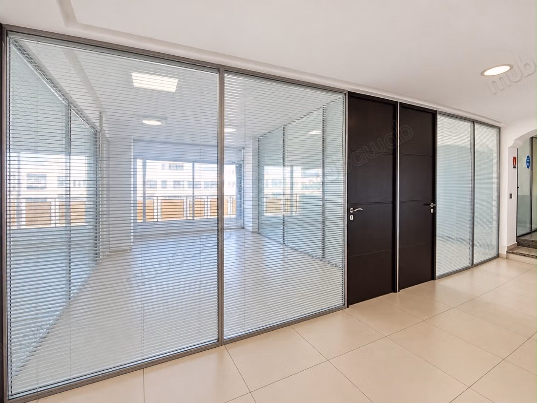 Plateau de bureau exclusif 365m 
racine