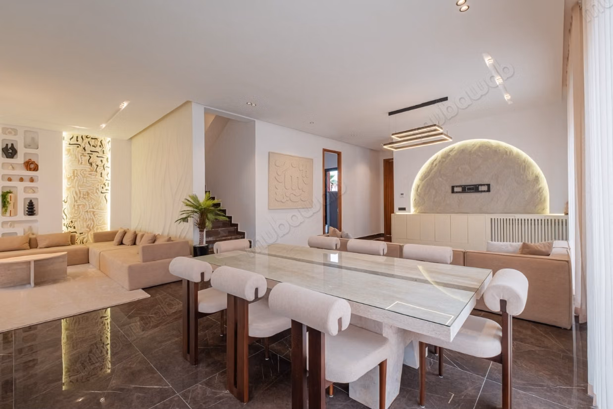 Villa de luxe à louer sur la route Ourika. 4 chambres. Meublée
