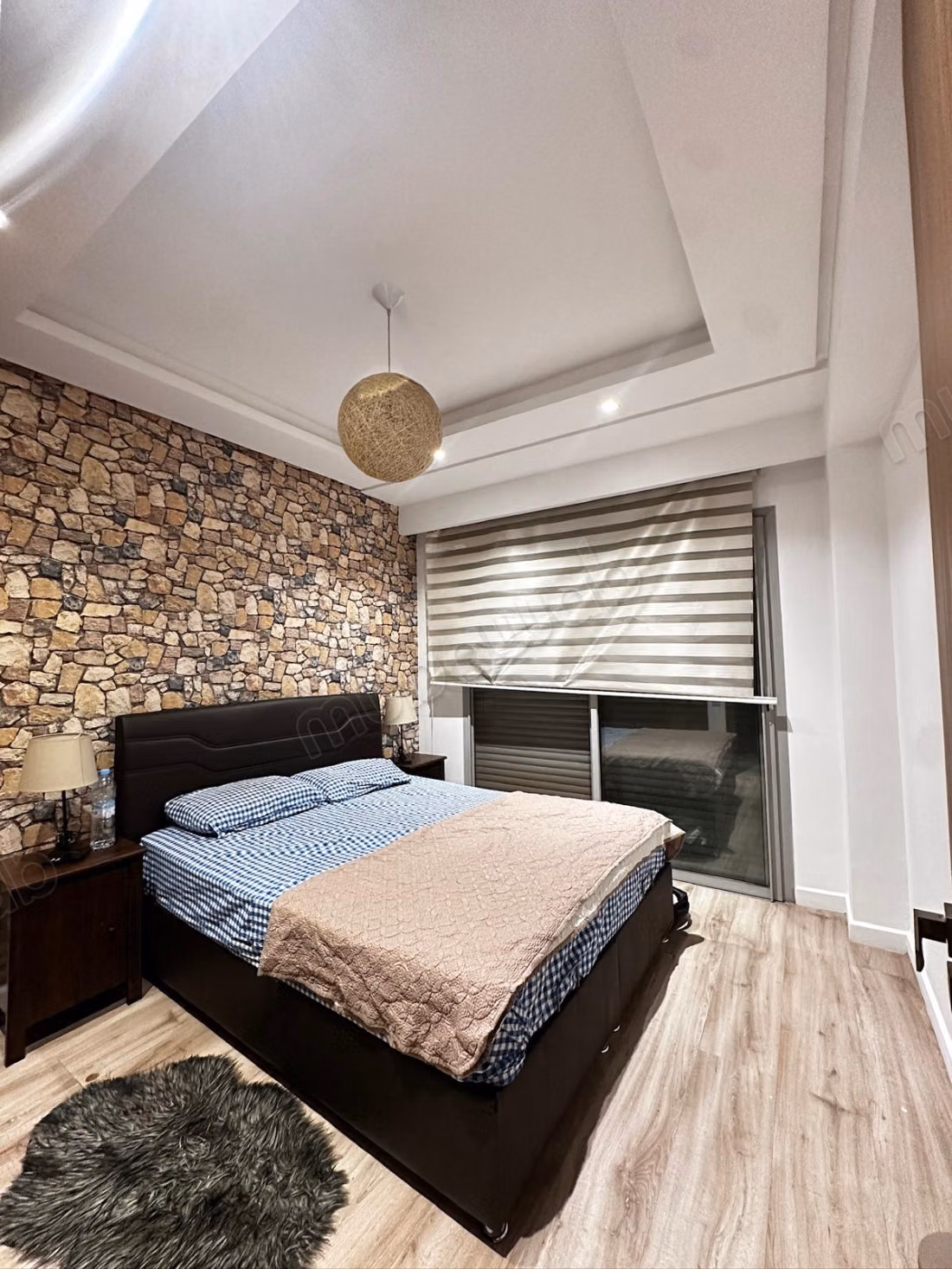 Beautiful apartment for sale in Maârif Extension. 1 beautiful bedroom. Elevator