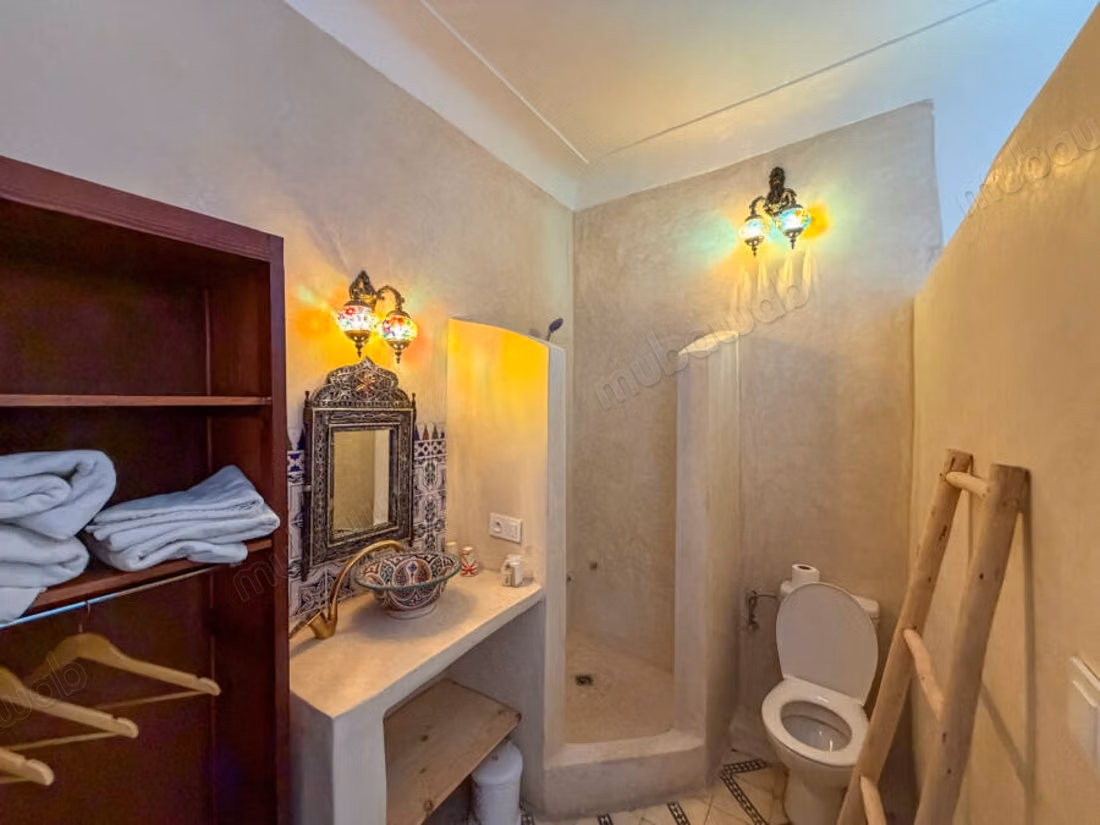 Renovated Riad 3 Bedrooms - Car Access in Front of the Door