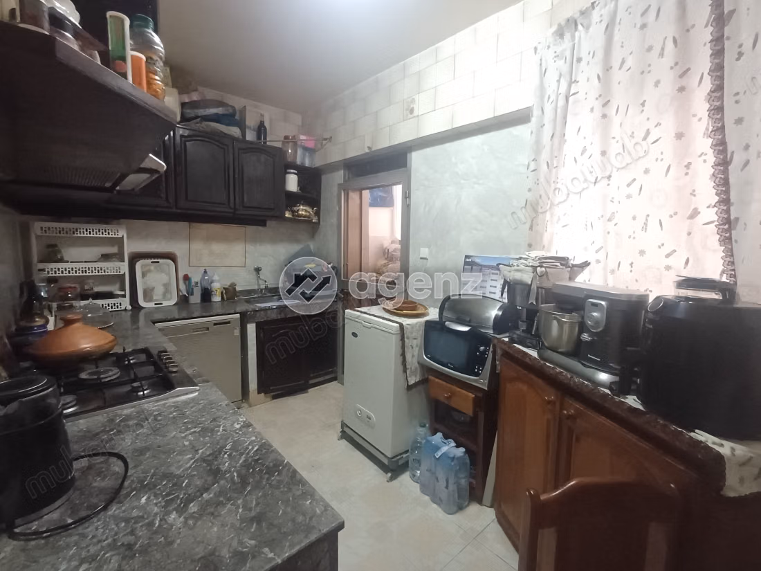 Appartement à vendre 110 m², 3 chambres 
2 Mars Casablanca