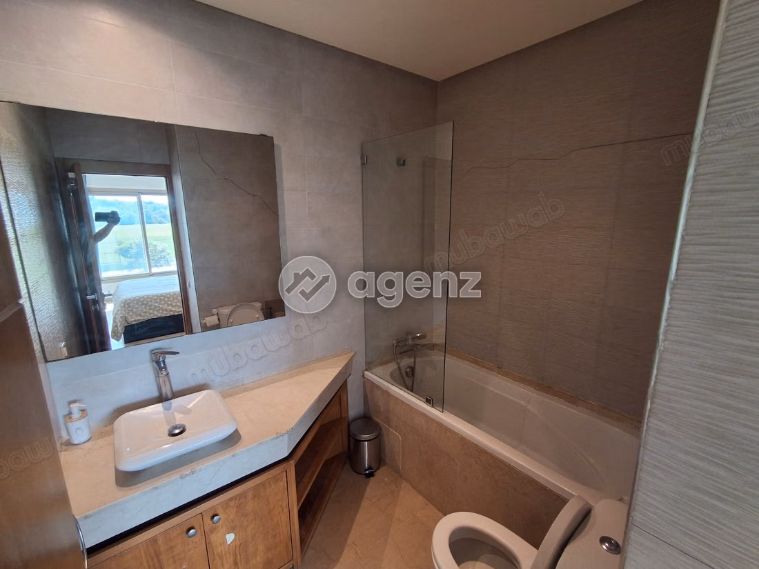 Appartement à louer 115 m², 3 chambres 
Casablanca Finance City 
Casablanca