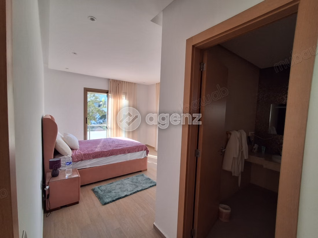 Villa te koop 660 m², 5 slaapkamers Andere Salé
