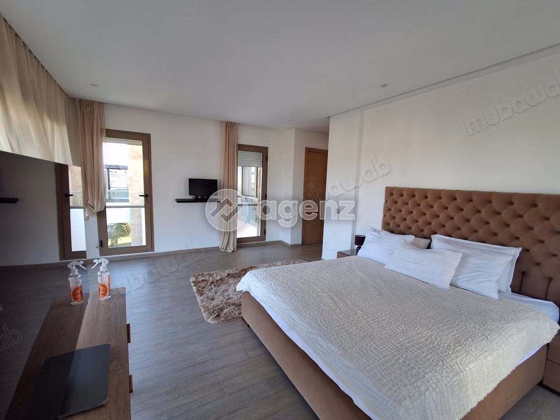 Villa te koop 660 m², 5 slaapkamers Andere Salé