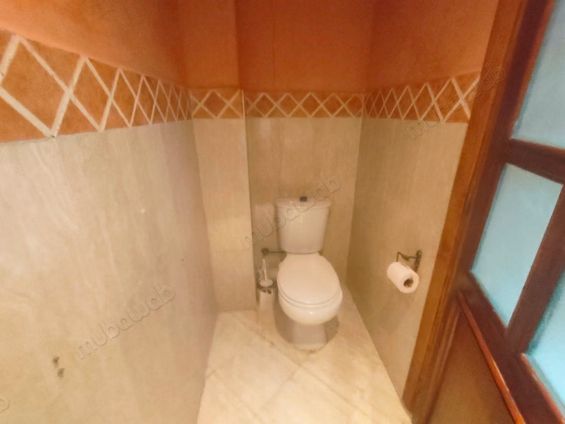 Appartement meublé 90m² 
Hôpitaux TRAM 
7000 Dh