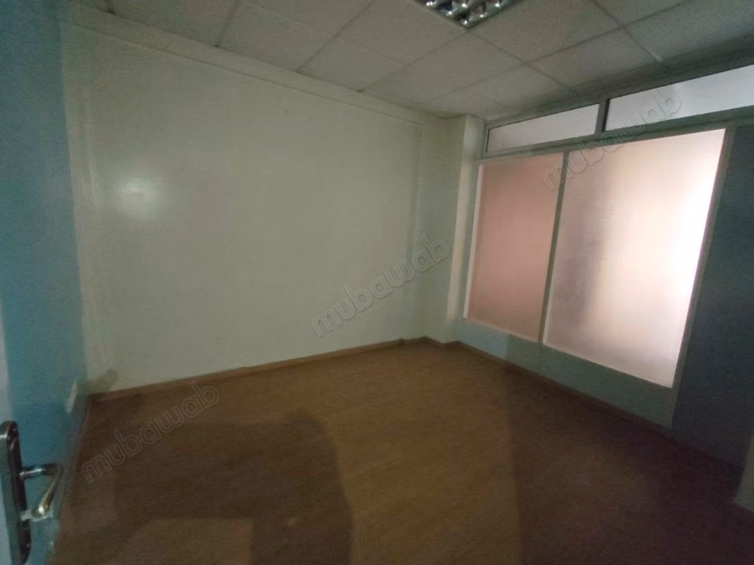 Ufficio 145m² Derb Omar 14000 dh