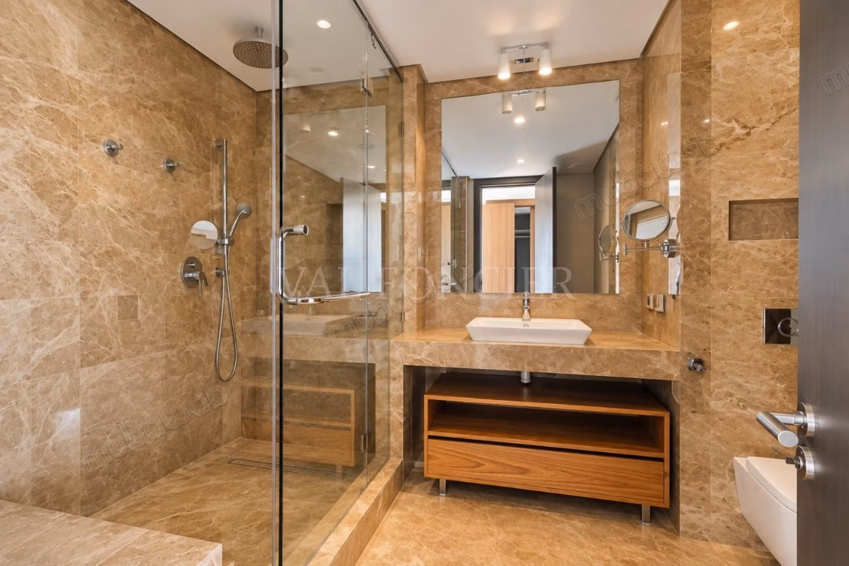 Sale of a magnificent 238m2 apartment with a large terrace and sea view Ain Diab, Casablanca