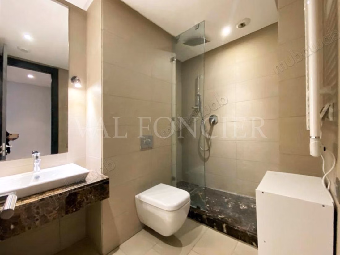 Location studio meublé moderne avec terrasse et vue sur mer 
Ain Diab, Casablanca