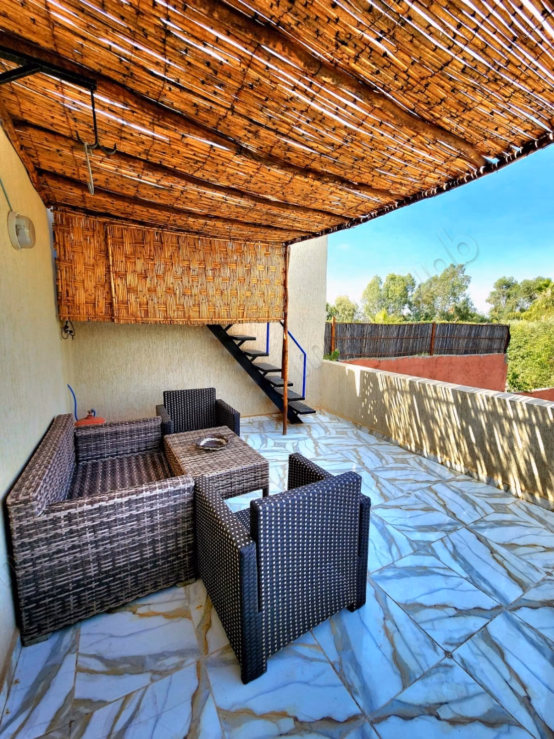 Somptueuse villa à vendre à Ghmate. 
Surface totale 700 m²