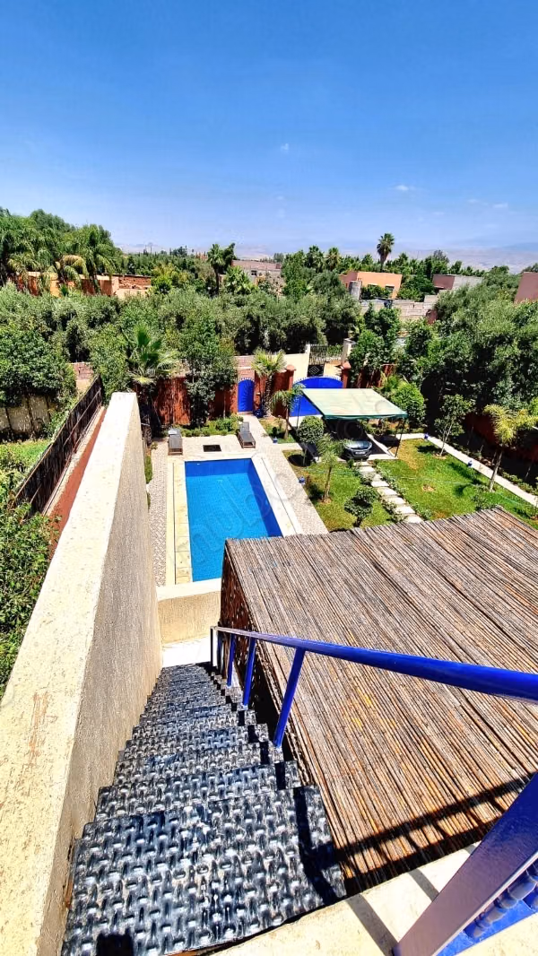 Somptueuse villa à vendre à Ghmate. 
Surface totale 700 m²