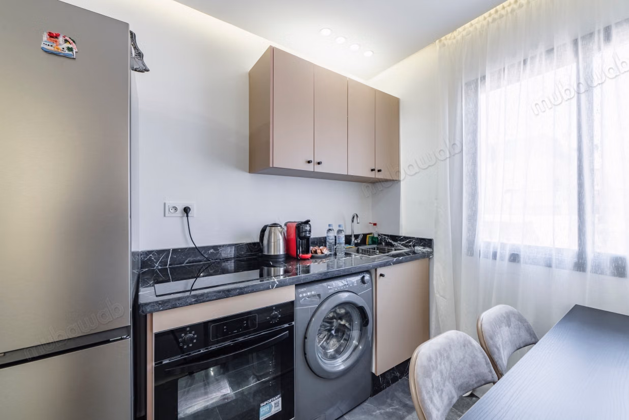 Location d'un appartement à Gueliz 
3 chambre de luxe meublé