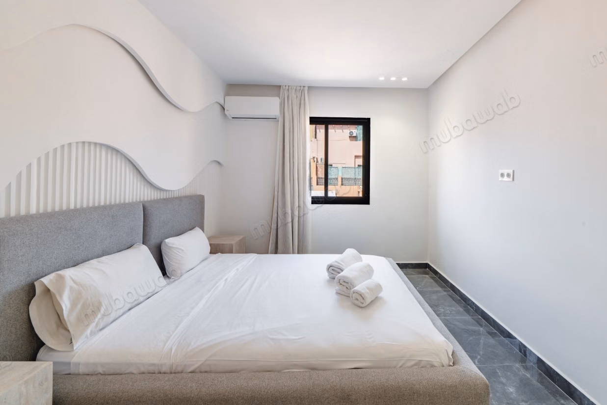 Location d'un appartement à Gueliz 
3 chambre de luxe meublé