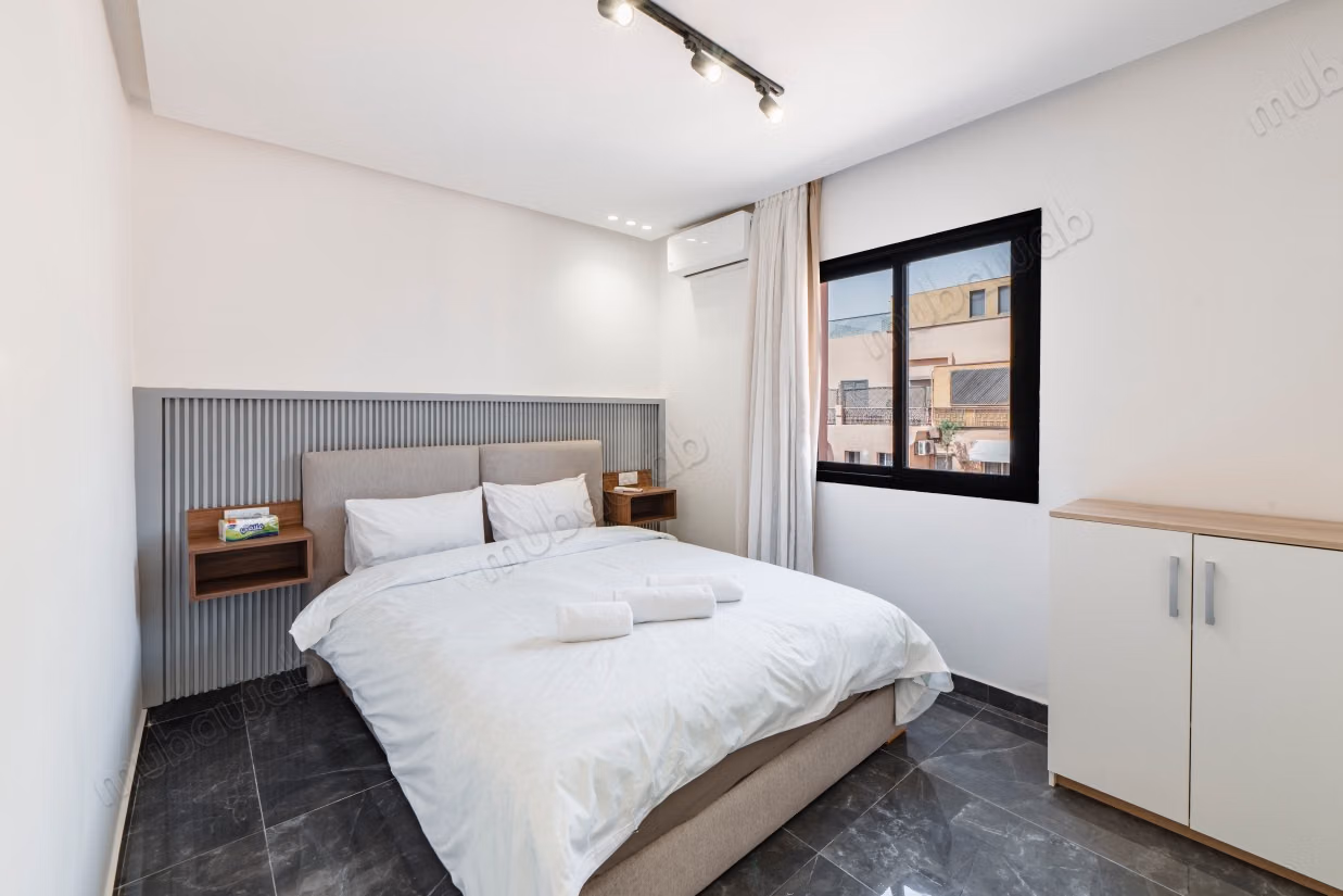 Location d'un appartement à Gueliz 
3 chambre de luxe meublé