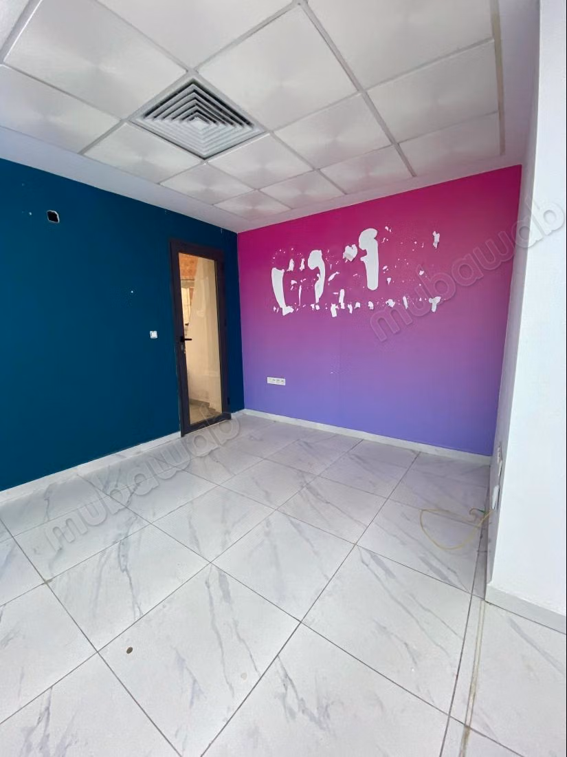 Spazio ufficio di 88 m² in affitto – Castilla, Tangeri