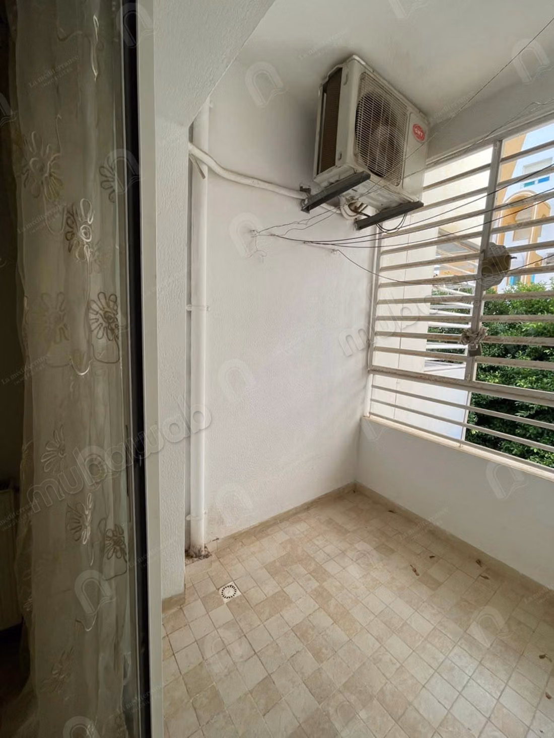 A vendre un appartement s2 à jardin d'el menzah 2
