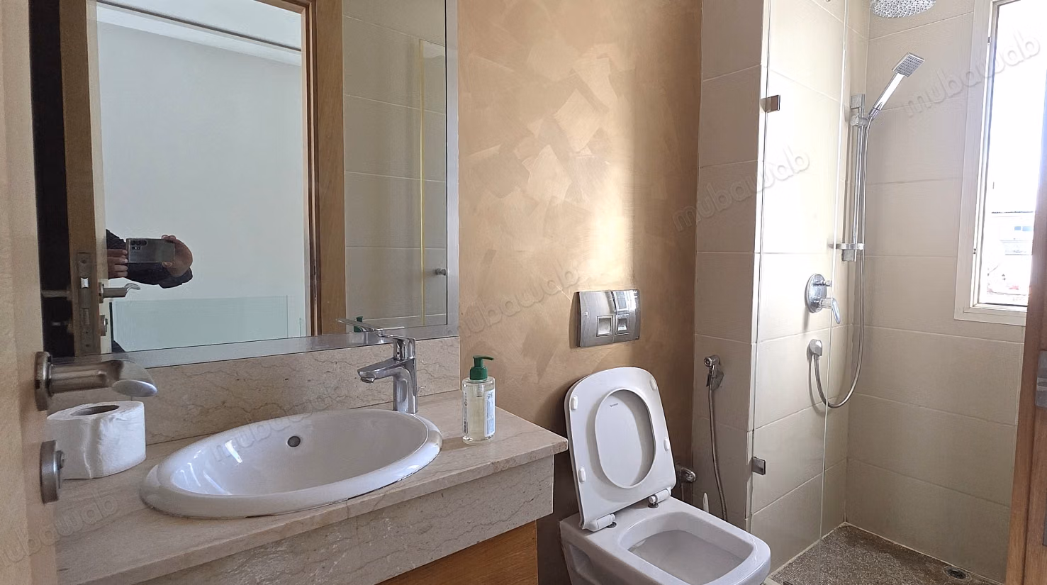 Duplex meublé 65m2 4è étage Terrasses Clim Maarif