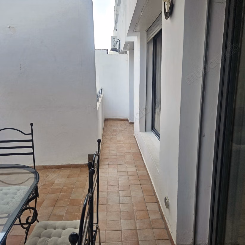 Magnifique studio de 64m2 
quartier les princesses