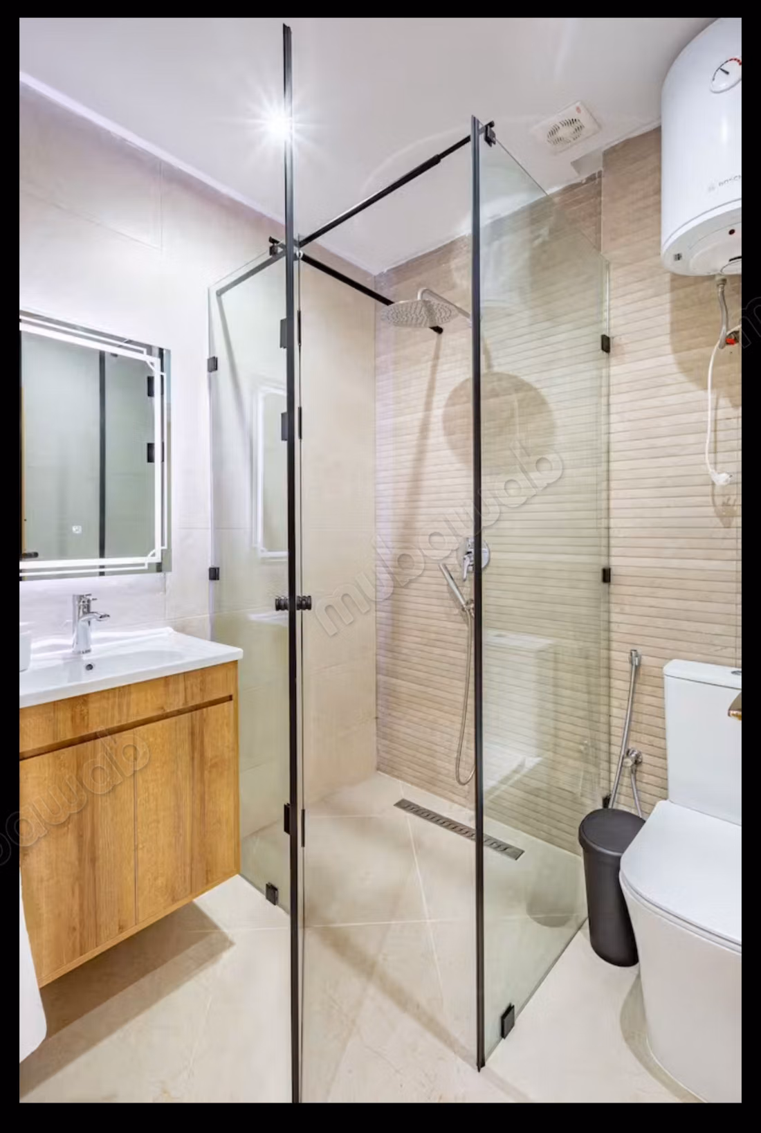 Apartment for sale in Guéliz. 2 large rooms. Well furnished