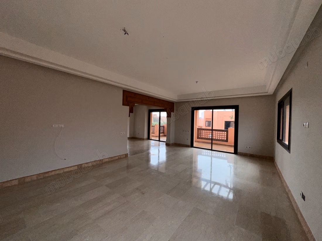 1. Duplex de Prestige avec Jardin et Piscine en Résidence Sécurisée – Route de l’Ourika, Marrakech