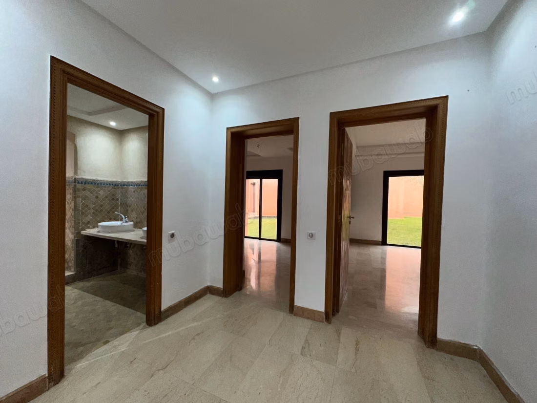 1. Duplex de Prestige avec Jardin et Piscine en Résidence Sécurisée – Route de l’Ourika, Marrakech