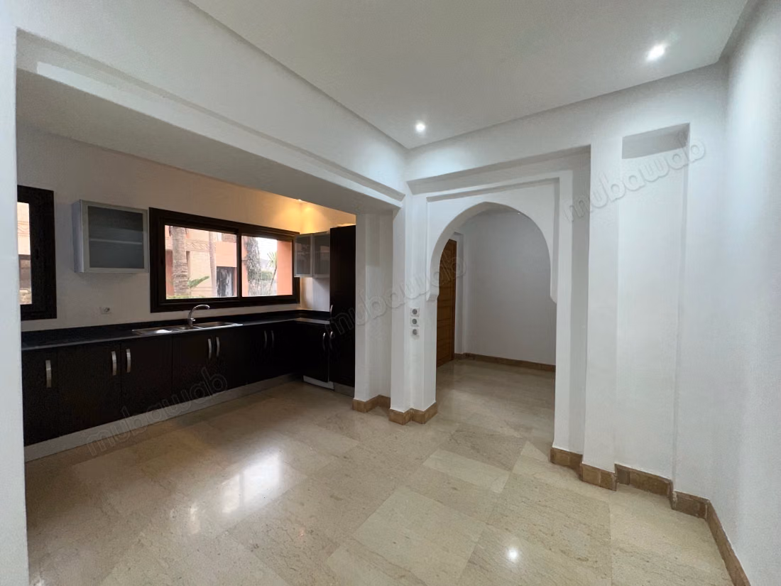 1. Duplex de Prestige avec Jardin et Piscine en Résidence Sécurisée – Route de l’Ourika, Marrakech