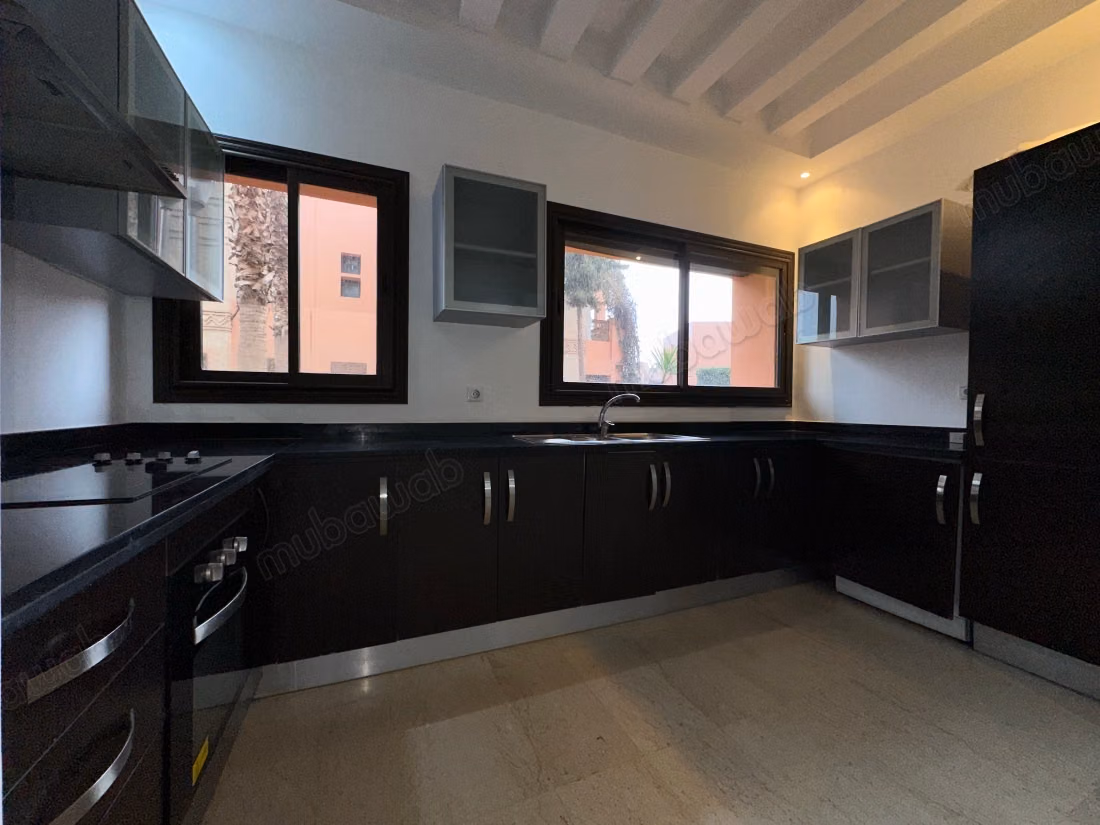 1. Duplex de Prestige avec Jardin et Piscine en Résidence Sécurisée – Route de l’Ourika, Marrakech