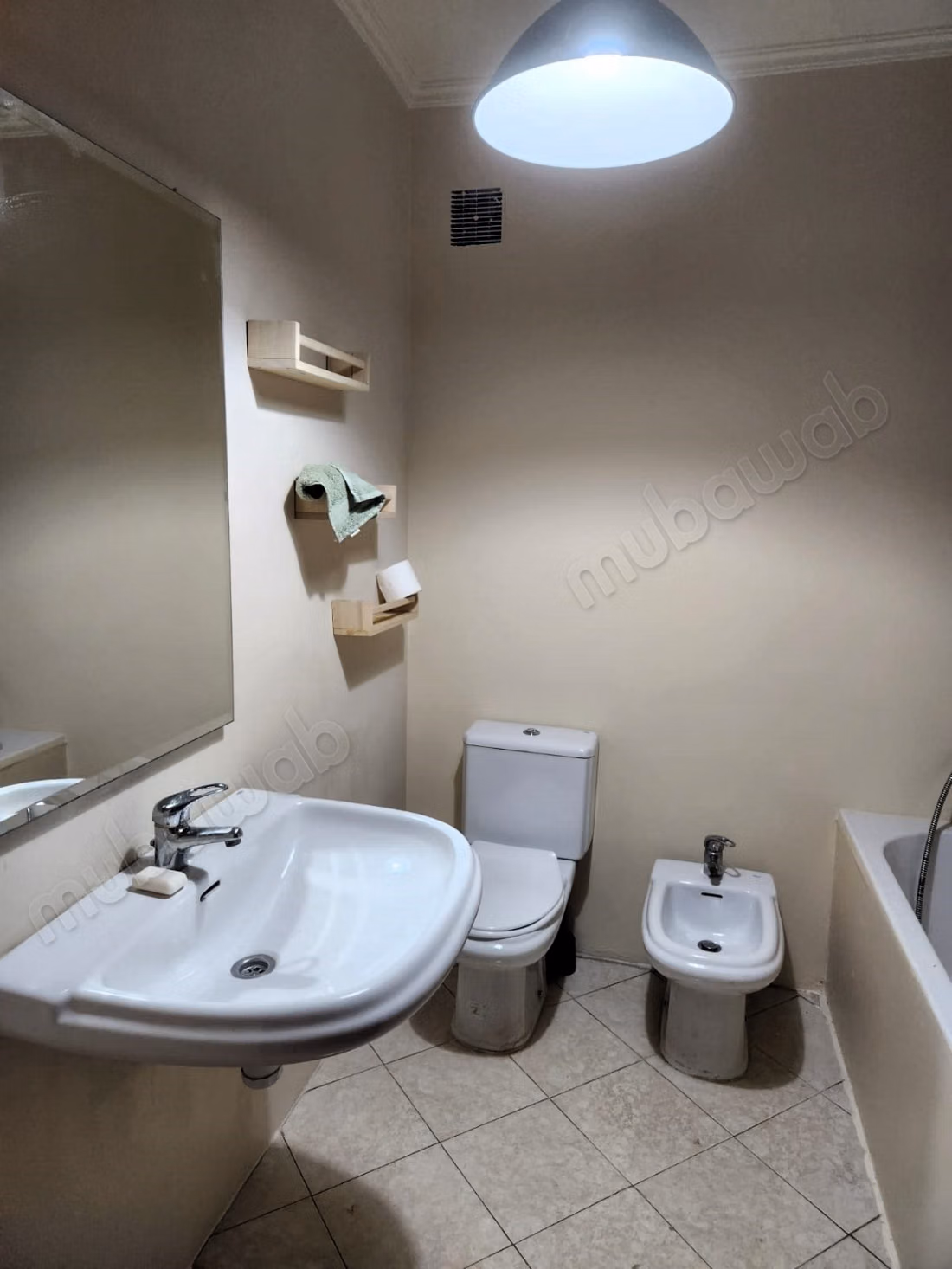 Apartamento vacío de lujo 70m2 en Bd Abdelmoumen frente al tranvía