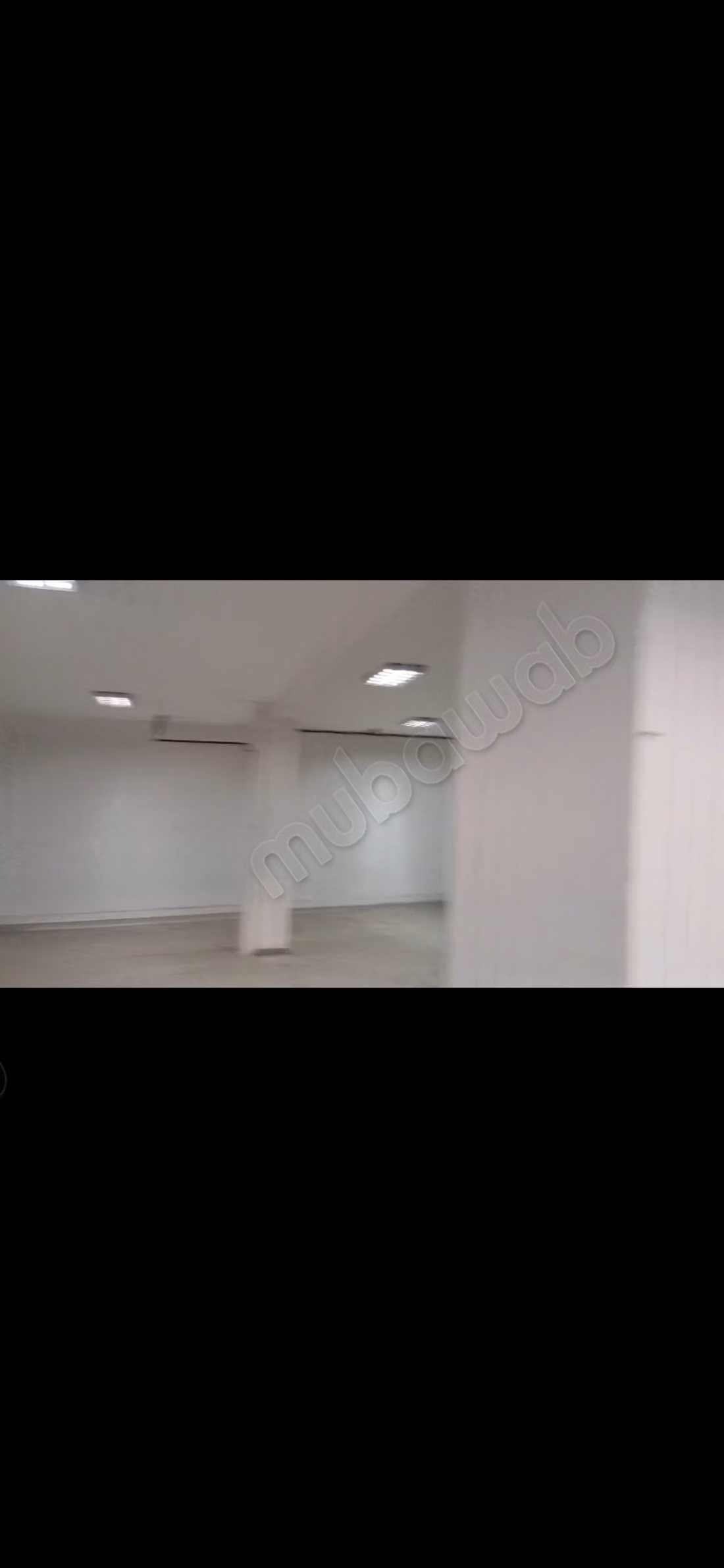 Local commercial en vente à Maârif. 
Surface de 200 m²