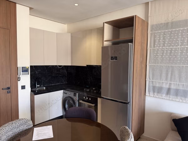 Furnished Studio for Rent in California