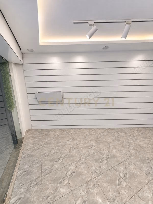 For rent Commercial premises in El Menzah 9
