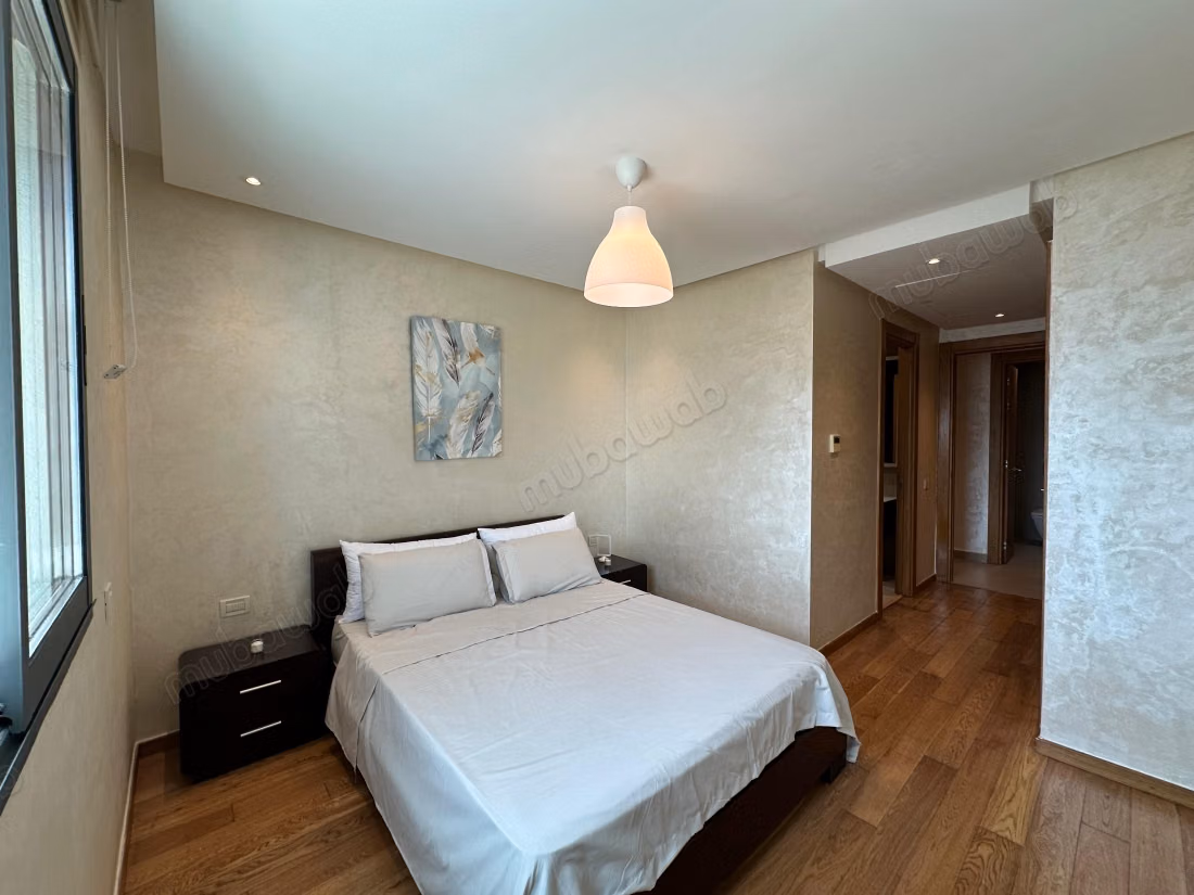 Superbe appartement à louer à Ain Diab. 2 chambres. Cave