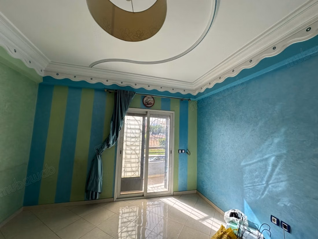 Grande Maison à Vendre à Islane 
Nassim