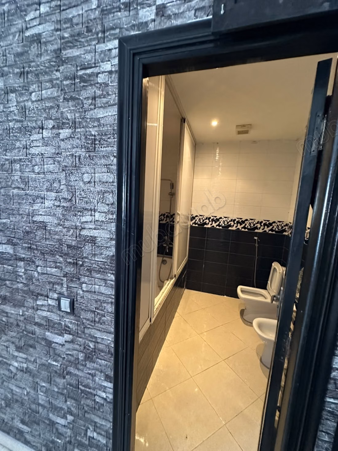 Grande Maison à Vendre à Islane 
Nassim