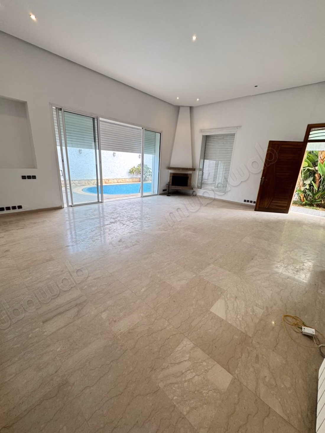 Stupenda villa vuota in affitto all'oasi
