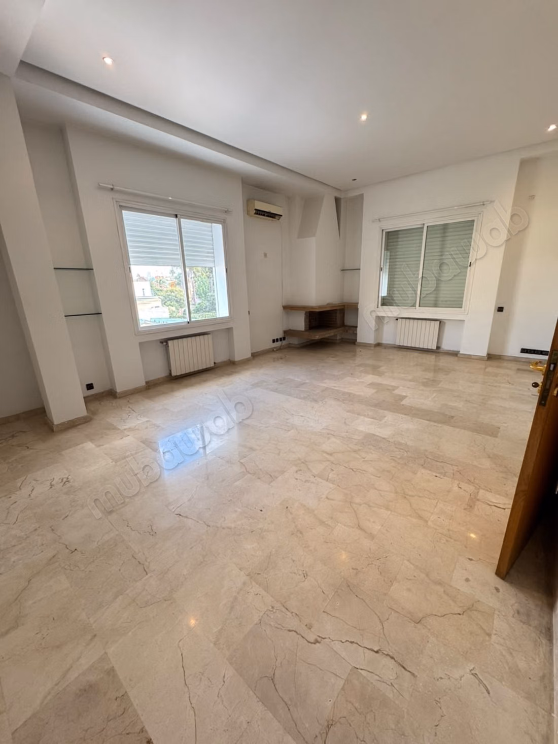 Stupenda villa vuota in affitto all'oasi