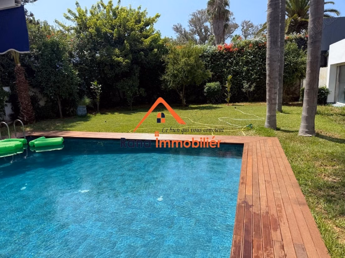 Villa meublée à louer sur Souissi
