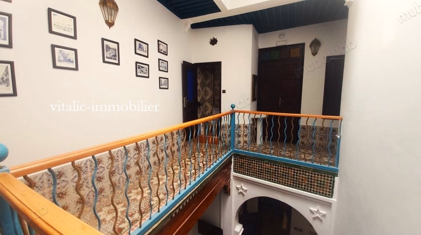 Medina grand riad avec terrasse & vue mer