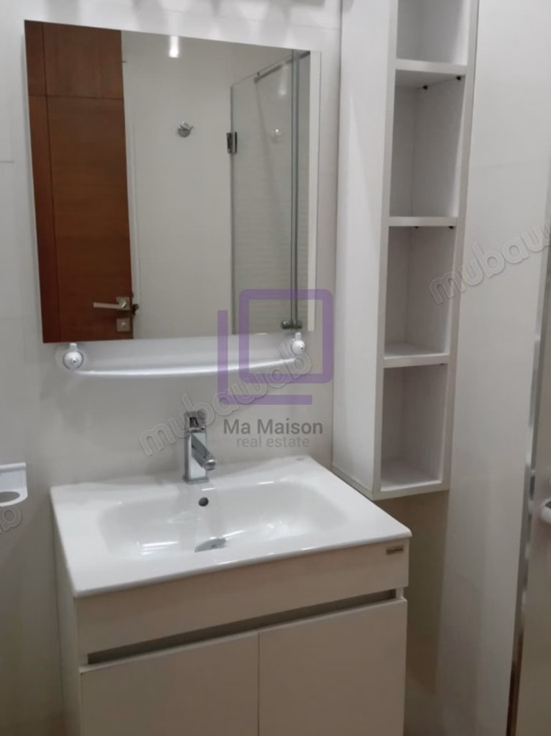 A S1 apartment for living or office in Soukra