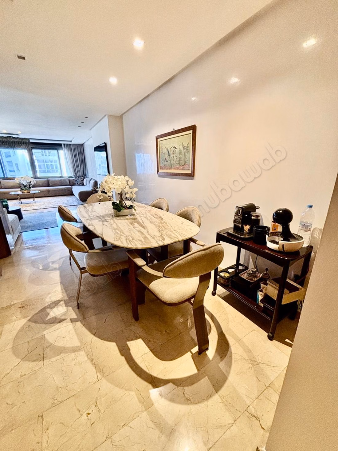 Appartamento con 3 Camere da Letto Arredato in Affitto – Boulevard d’Anfa