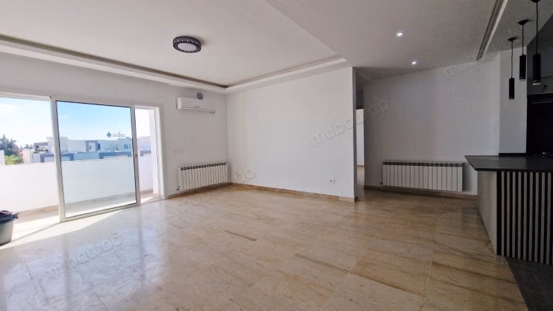 Un s2 de 100m² à chotrana 1